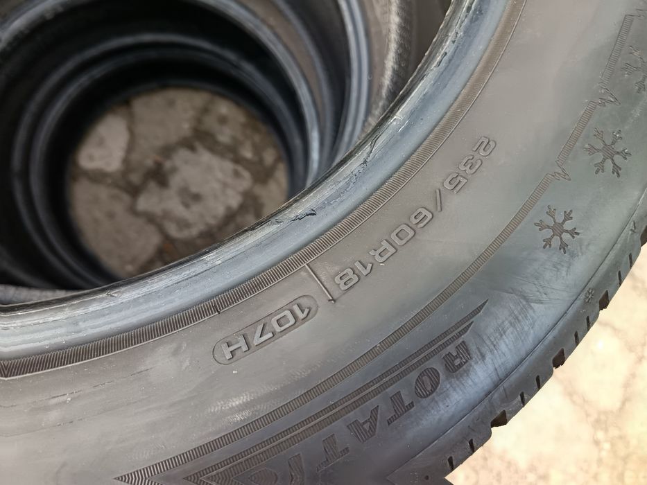 Anvelope MS iarna 235 60 18 Dunlop 2021 5.2-6.2mm