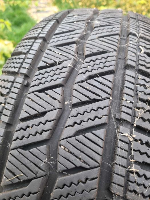 Hankook зимни гуми за бус