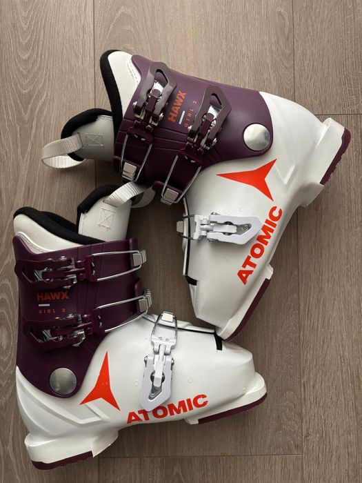 Clapari Atomic Hawx Girl 3