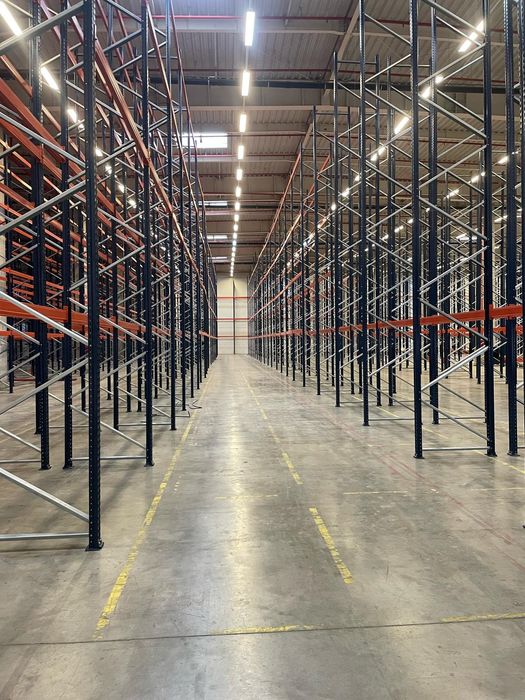Rafturi metalice industriale reglabile 
Avem orice dimensiuni livram i