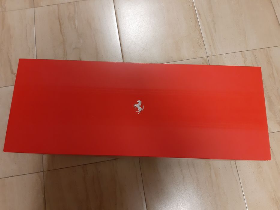 Оригинално! Неразопаковано Лего technics Ферари