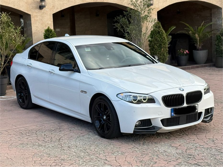 BMW F10 2012/ 530XD/Automat/Facelift/258Cp/M-Paket interior/Exterior/
