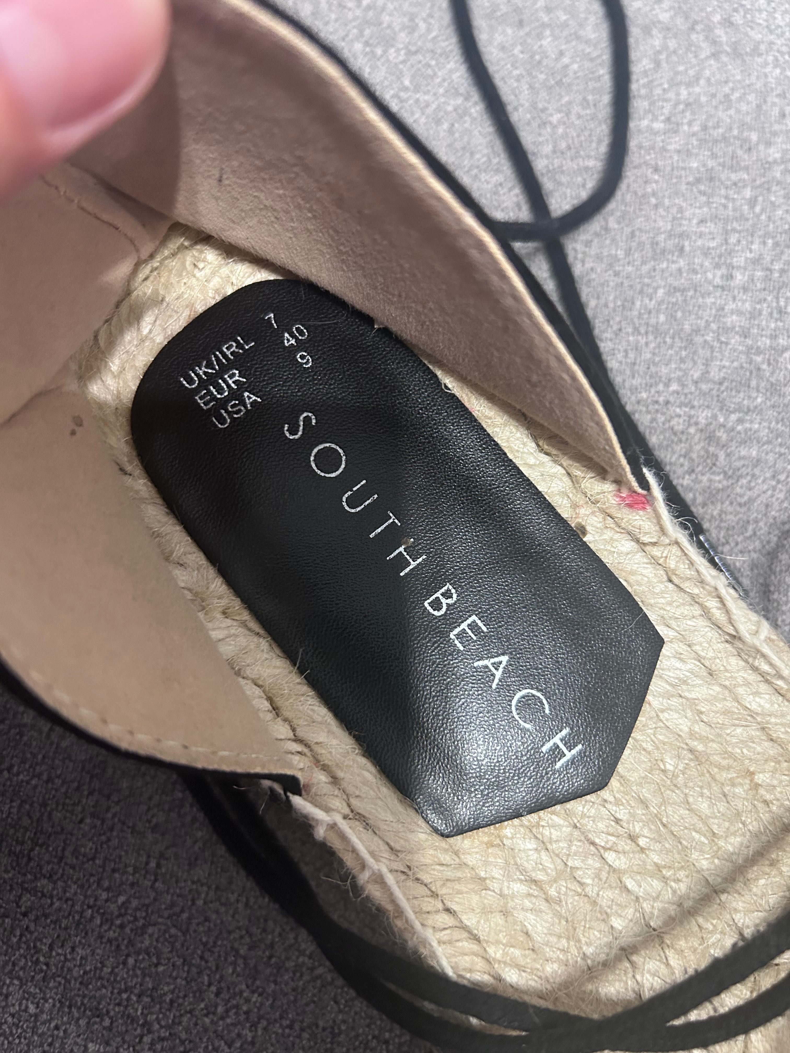 Espadrile cu talpă înaltă