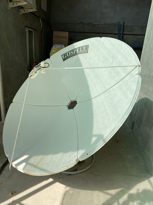 Параболическая антенна. Спутниковая антенна. Parabalicheskiy antenna