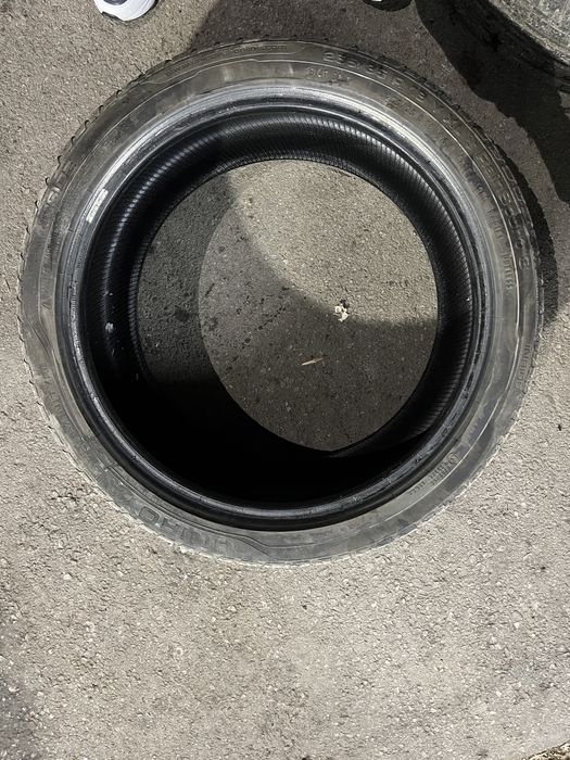 Продавам 4бр летни гуми-225/40/R18 и 255/35/R18