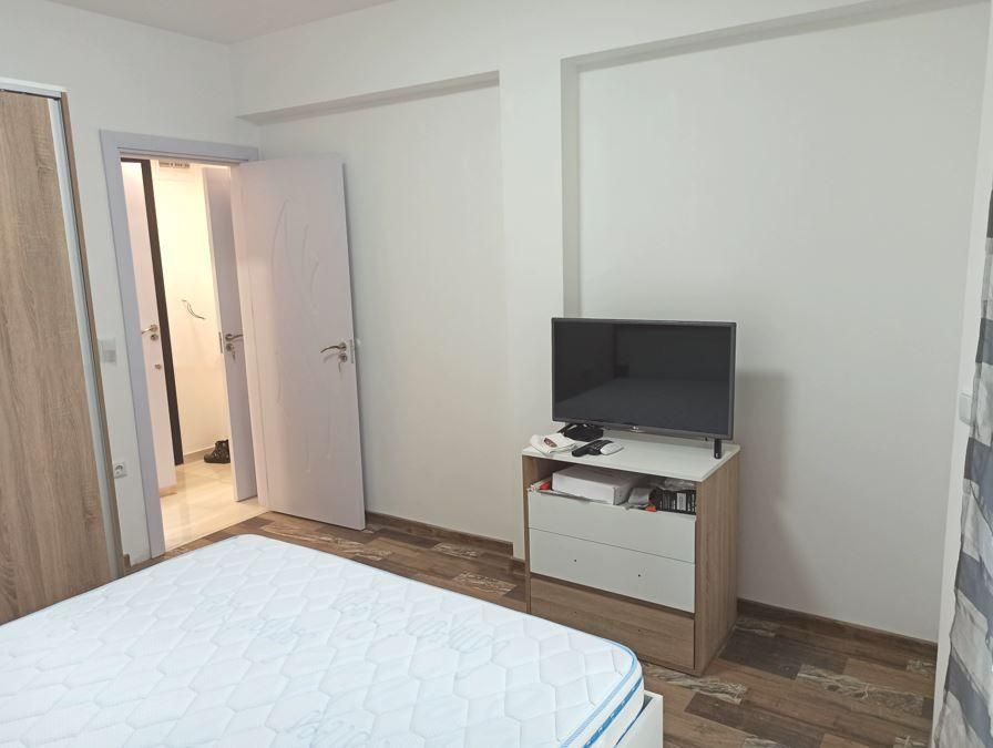 Дава се под наем Двустаен апартамент в Варна, Победа - 56 кв.м за 562 € - Снимка #4