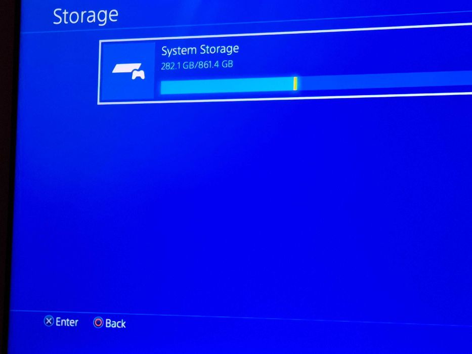 Consola SONY PlayStation 4 PS4 spatiu stocare 1 TB + 1 controller