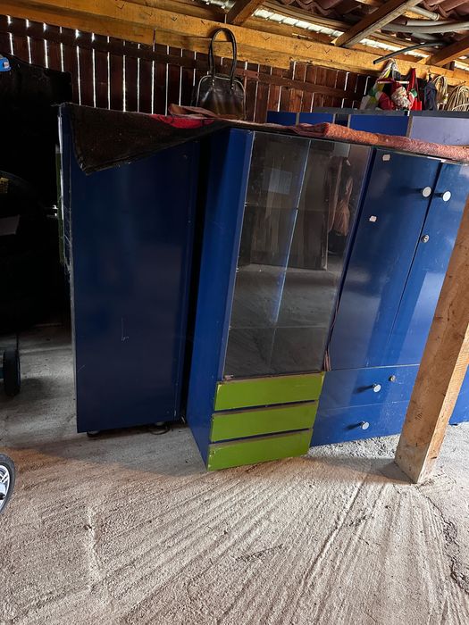 Stand comercial / insula geamuri securizate