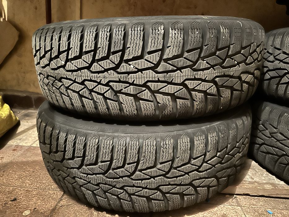 Гуми с джанти Nokian 185/60/15