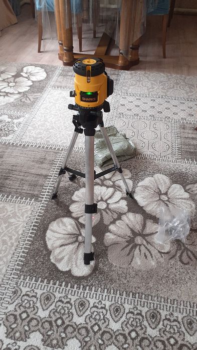 Нивилер. 2000. Лазер