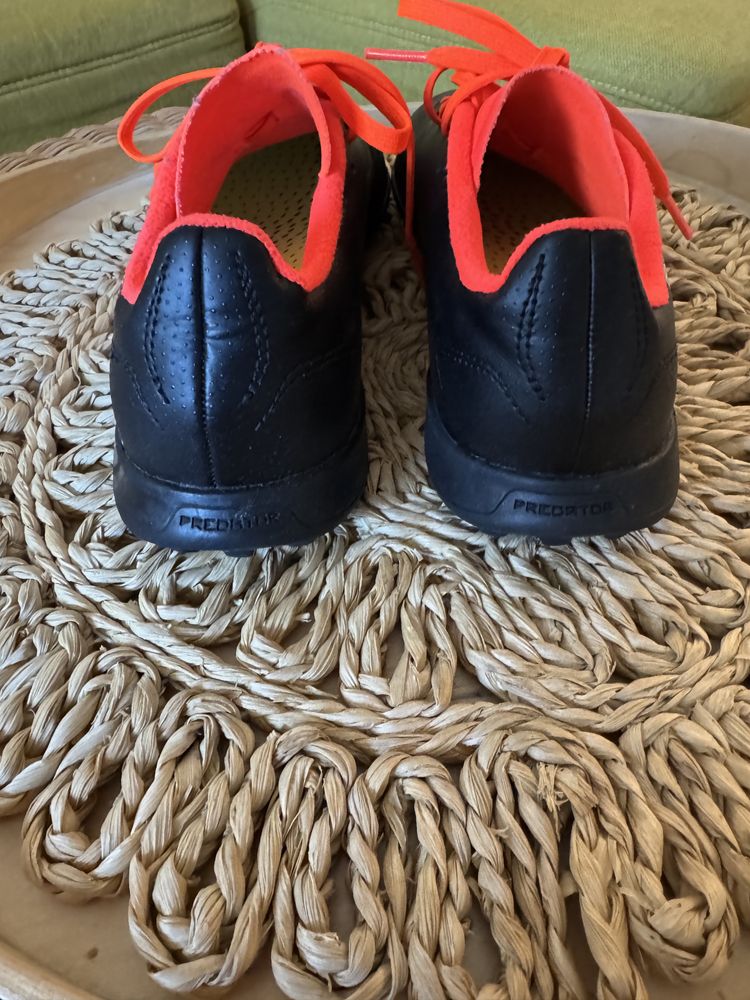 Футболни маратонки Adidas Predator 38 размер