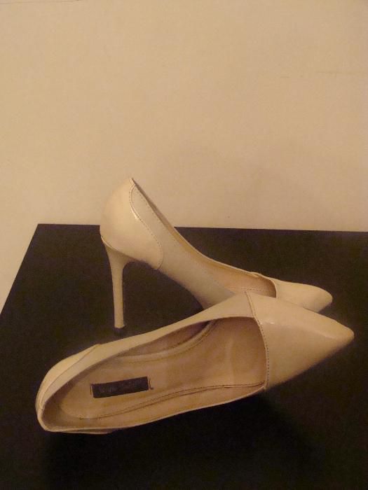 Pantofi stiletto mar. 38