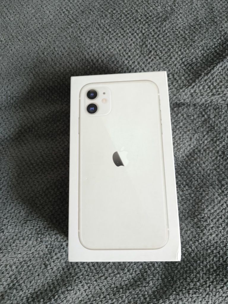 iPhone 11 в отличном состоянии 64 gb.