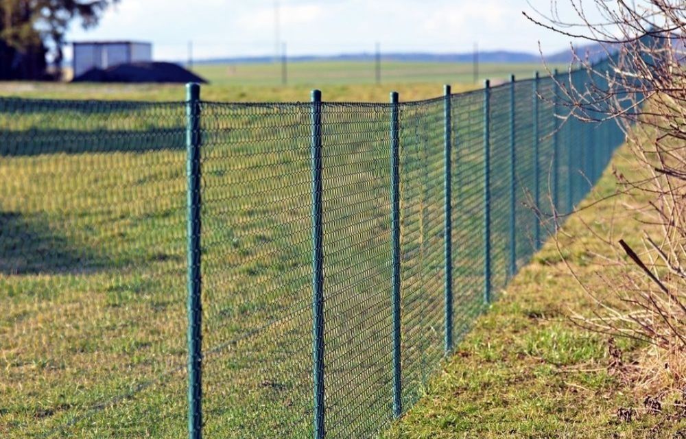 Construim garduri la comanda clientului orice model