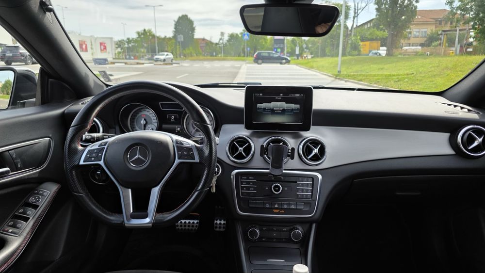 Mercedes CLA 220