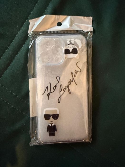 Husa iPhone 16 pro max Karl Lagerfeld