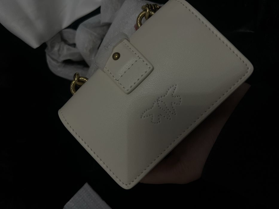 Чанти отделни бяла и черна на Пинко