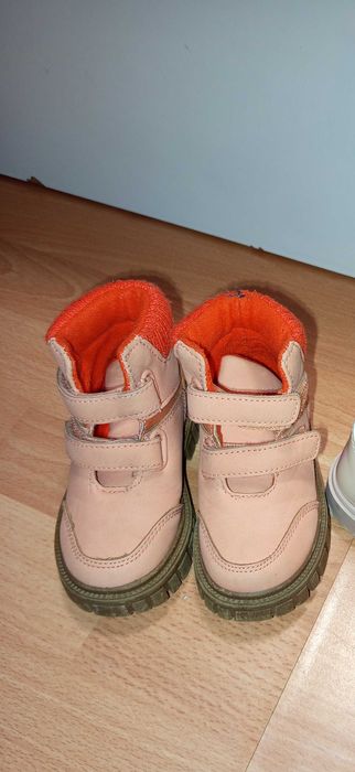 Ботуши за момиче - 23 номер