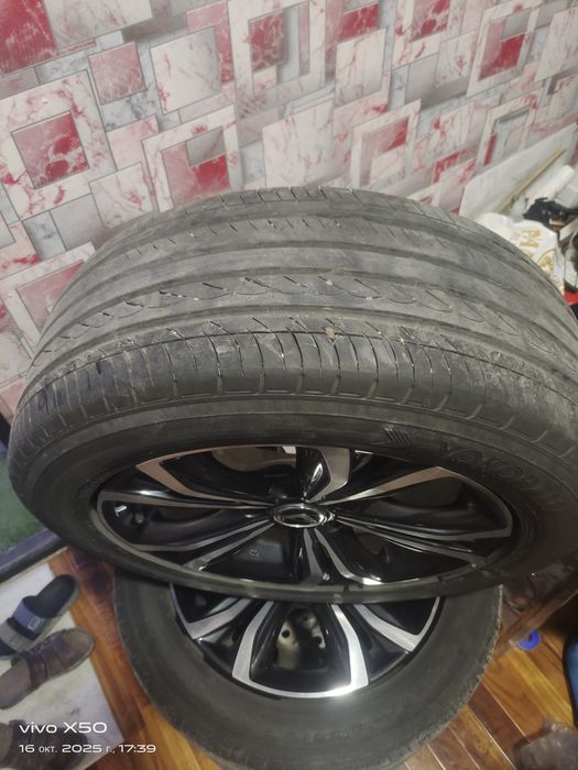 Диски и шины. Diska Balon Honda Crider 215/55/16 YOKOHAMA Radnoy balon