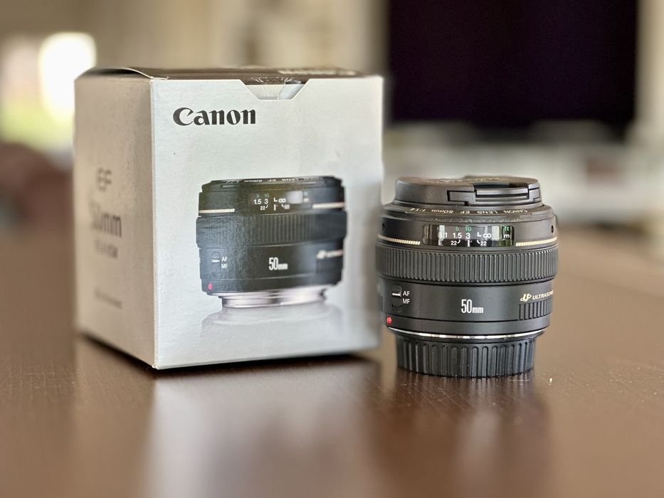 Canon EF 50mm f/1.4 USM