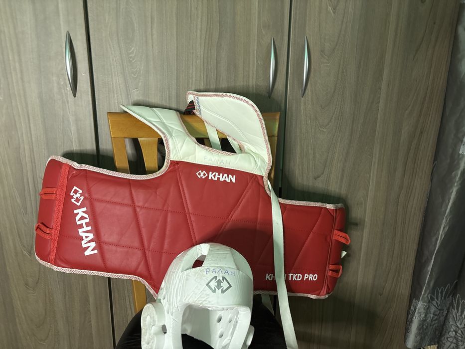 Продама экипировку по тайквондо