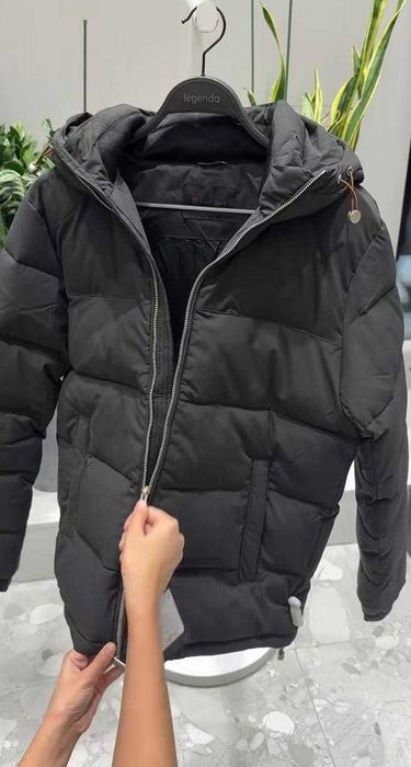 Продаётся новая мужская куртка