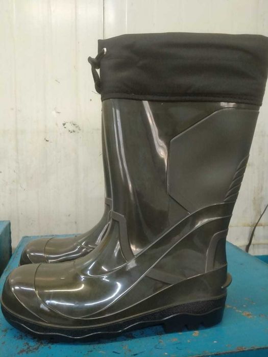 Қысқы Аяқ киім жұмысқа киетін