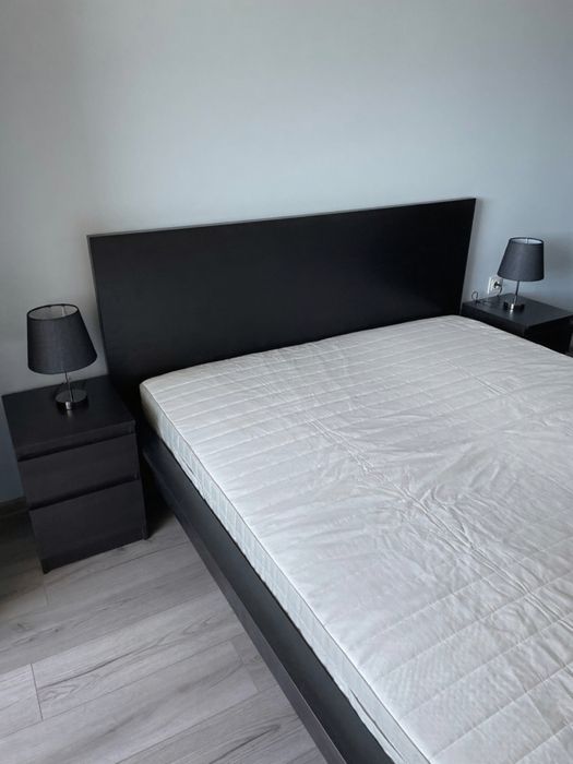 Двустаен апартамент под наем в кв. Христо Смирненски.