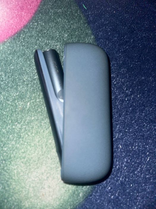 Iqos ILUMA impecabil