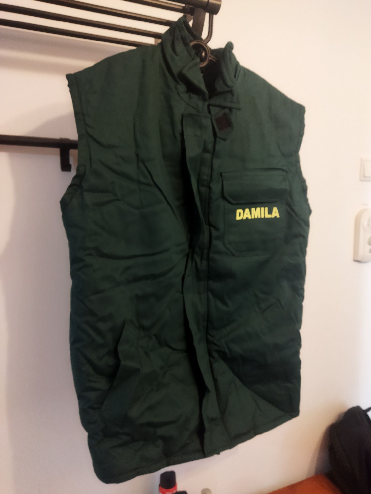 Vesta lucru, culoare verde, marime 50 - NOUA