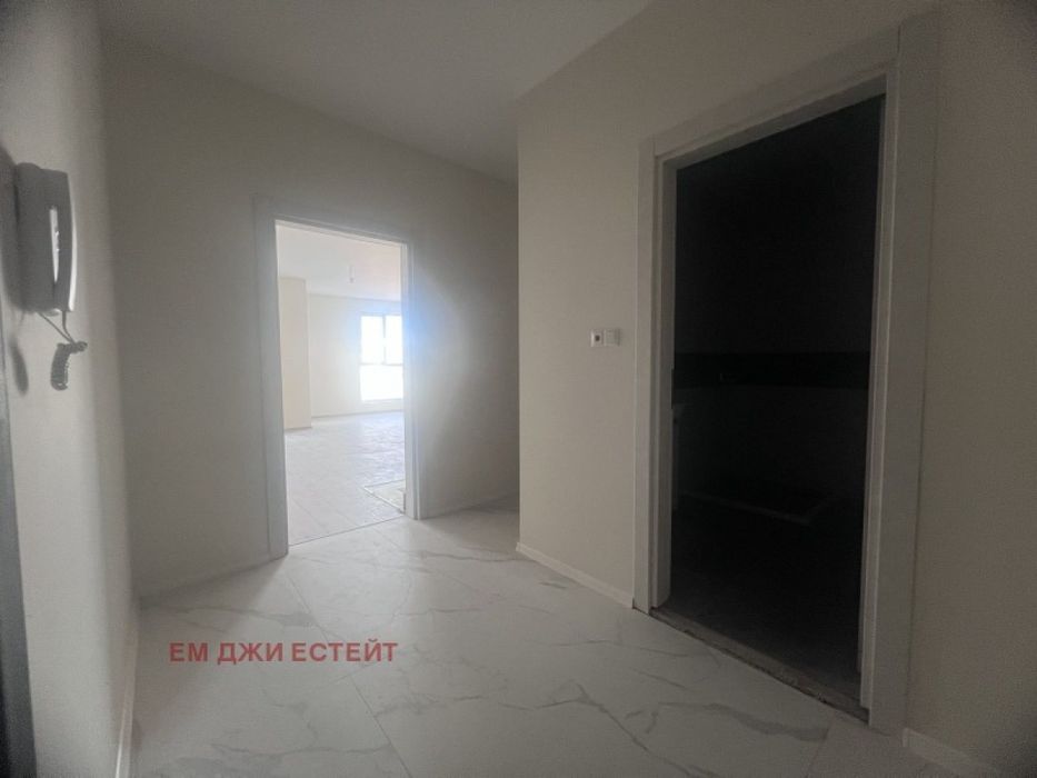 Продажба на 1-стаен в гр. Поморие - 65m². АКТ 16. Завършен до ключ.