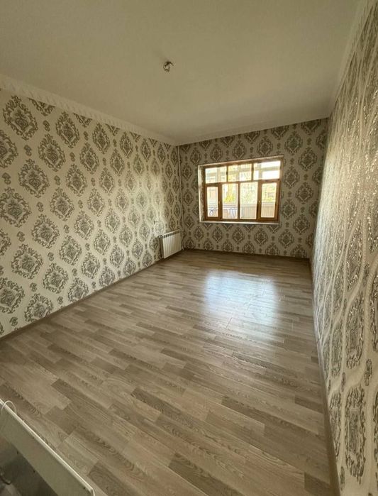 Квартира на Тинчлик-поликлиника 2/4/5 общ пл 58м ,балкон 2*6