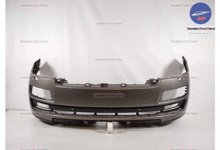 Предна броня оригинална със сензори, 6 миещи устройства и камера Воуг