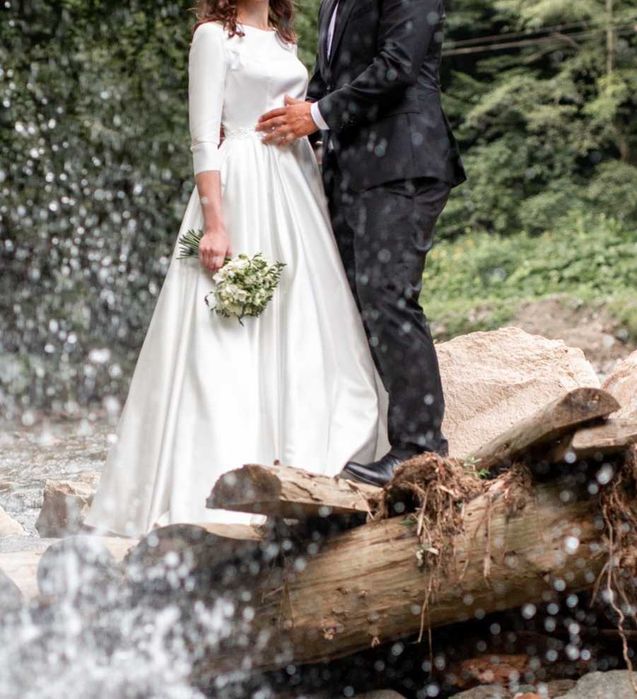 Rochie de mireasă simplă