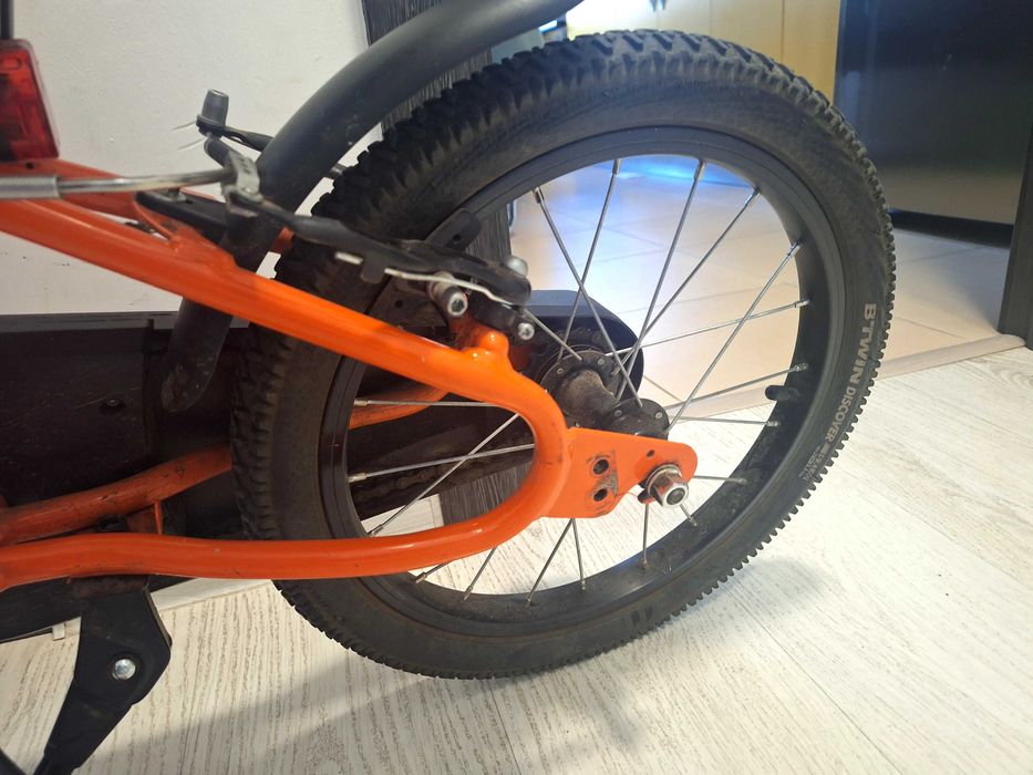 Bicicleta 16 inch B Twin 500 robot.