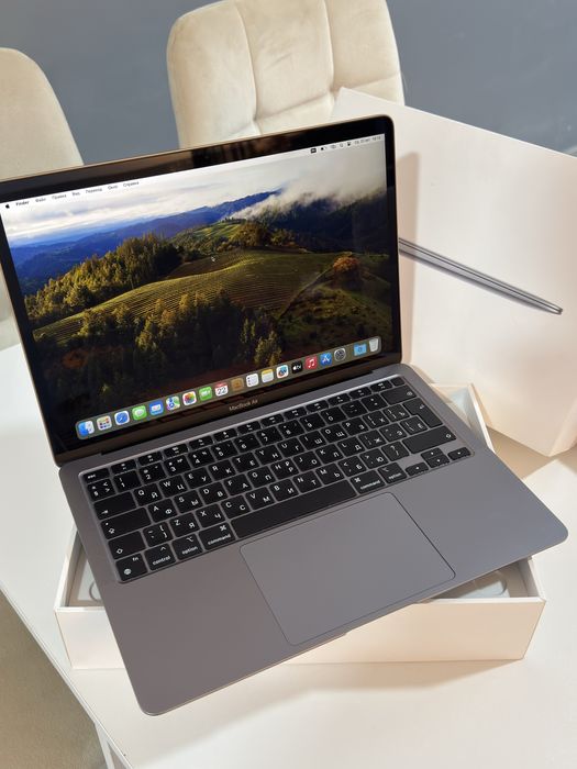 MacBook Air M1 2024г 256GB 100%
