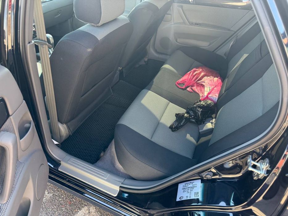 Gentra 2023 — Dark Moon Blue