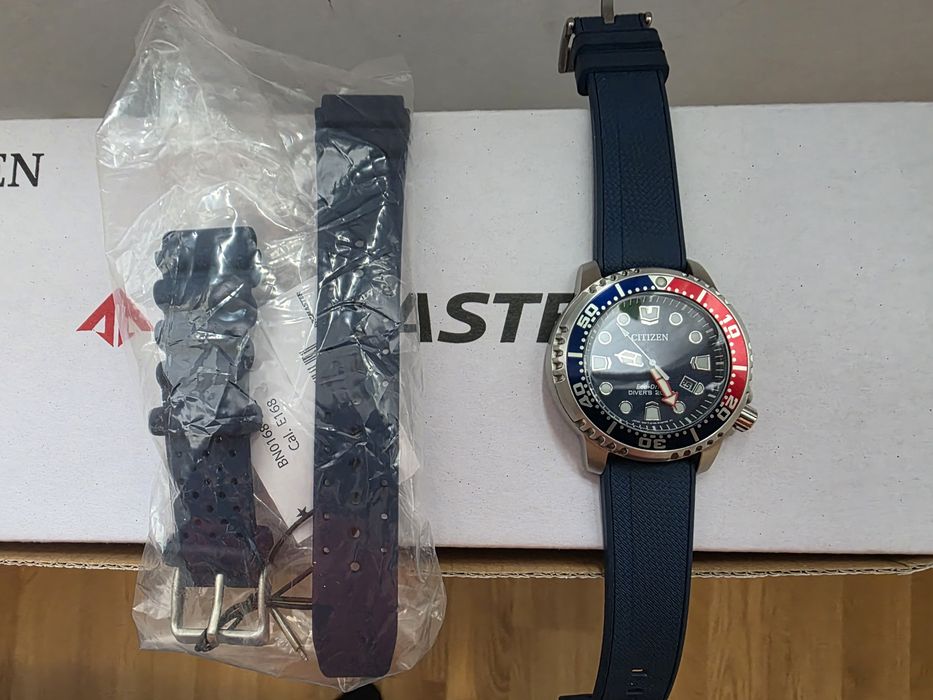 Citizen eco drive bn0158 Pepsi