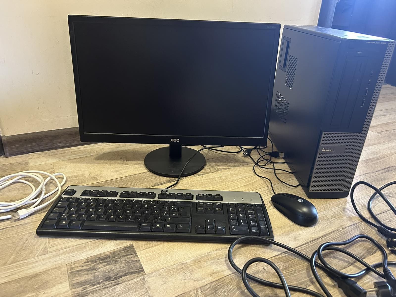 Настолен компютър Dell 390