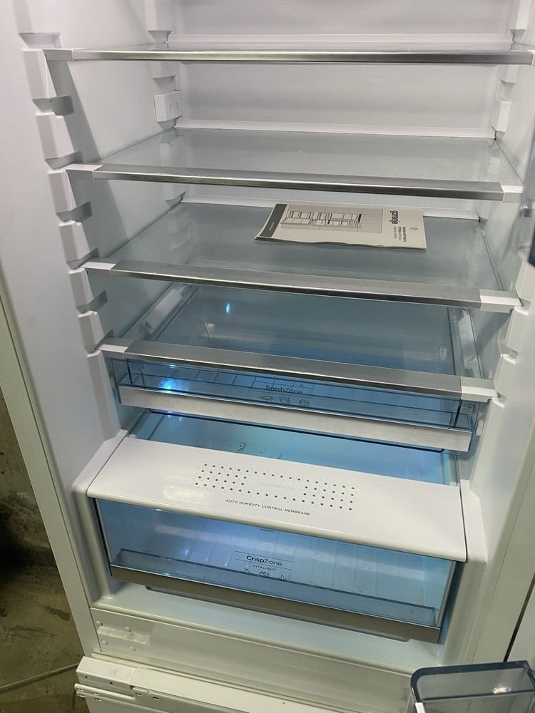 Хладилник за вглаждане с фризер Gorenje - в перфектно състояние