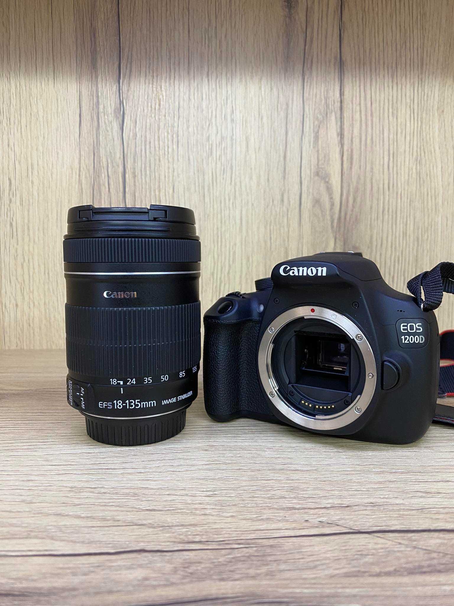 Фотоапарат Canon EOS 1200D + обектив Canon EF-s 18-135mm / Перфектен