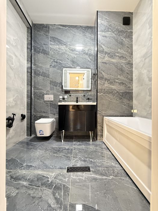 3 соток 8 хона ЕВРО ХОВЛИ сотилади!