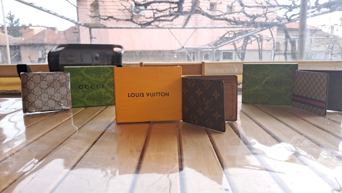 Louis Vuitton портмоне (С Кутия!)