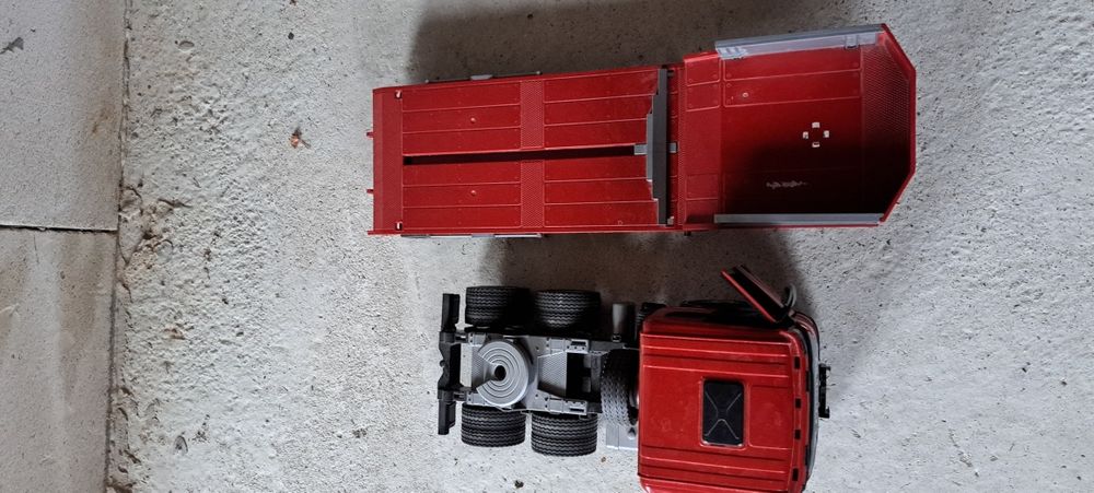 Camion man trailer de  jucărie dimensiune de 87 cm pe 21cm