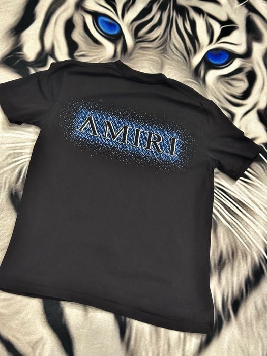 Vand tricou amiri