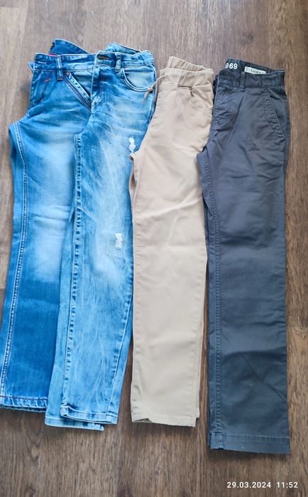 Куртки,джинсы,кофты