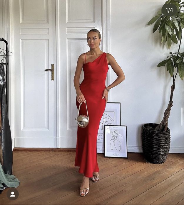 Платье Zara атласное