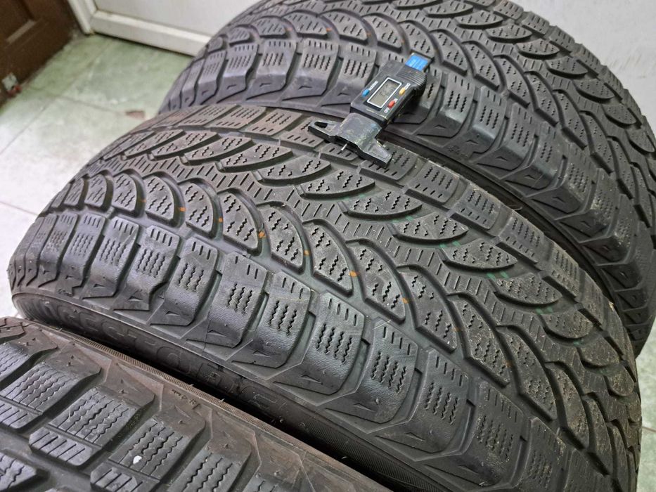 4 anvelope 195/60 16C Bridgestone
