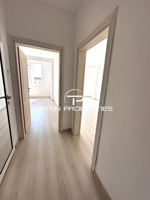 Лична оферта! Тристаен апартамент в ж.к Възраждане