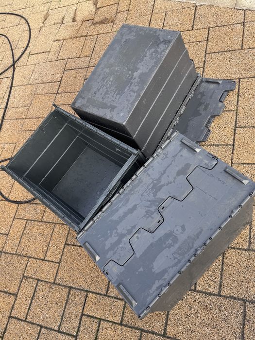 Lada curierat tip naveta stivuibila